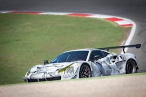Noch in Tarnbeklebung: Der Ferrari 488 GTE für die 24 Stunden von Le Mans