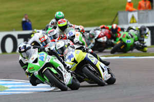Aiden Wagner (vorne) würde gerne weiterhin Supersport-WM fahren