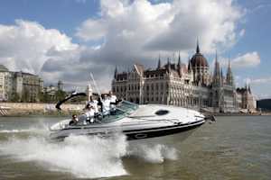 Die BMW-Piloten bei ihrer Rundfahrt