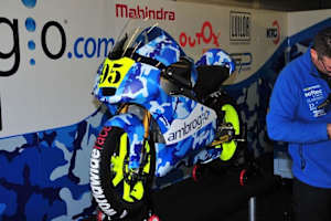 Auf in den Kampf: Das Mahindra-Team Ambrogio Racing tritt 2014 im Camouflage-Outfit an