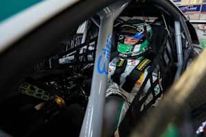 Schnellster Mann am Freitag auf dem Nürburgring: Sheldon van der Linde im Audi R8 LMS