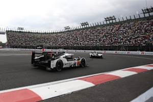 Sieger des Rennens im Jahre 2016:  Timo Bernhard, Brendon Hartley und Mark Webber im Porsche 919 Hybrid