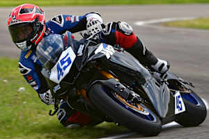 Matthieu Lagrive gewann in Horice beide Supersport-Rennen