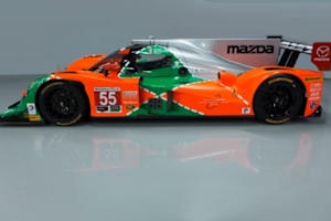 Der Mazda LMP2 in der Lackierung von Le Mans 1991