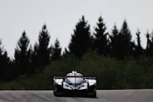 Vom Toyota TS050 Hybrid sieht die Konkurrenz in Spa-Francorchamps nur das Heck