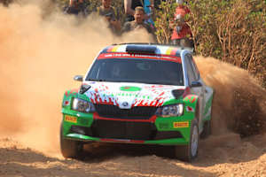 Position im Zwischenergebnis noch unklar – Armin Kremer im Skoda Fabia R5