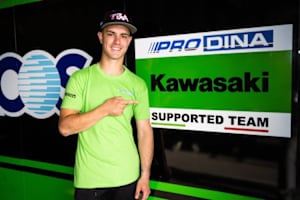Tom Booth-Amos und ProDino Kawasaki debütieren in der Supersport-WM