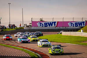 Ganz vone: Der Porsche 911 GT3 R von SSR Performance