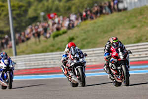 Suzuki führt in Le Castellet