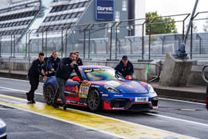 Mit dem Porsche 718 Cayman GT4 Clubsport tritt Max Verstappen in der ADAC Nürburgring Langstrecken-Serie an