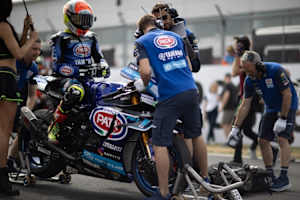 Yamaha stellt die Crews der Werkspiloten um