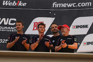 Reiterberger, Odendaal, Guintoli und Daemen bei der Meisterschaftsehrung (Platz 3)