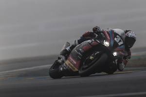 Jeremy Guarnoni ist gemeinsam mit Markus Reiterberger und Ilya Mikhalchik auf Kurs zu Platz 3