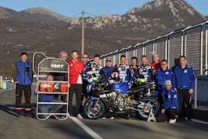 Mit Stolz wird der neue Streckenrekord in Rijeka vom gesamten Team präsentiert