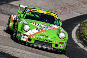  Björn und Georg Griesemann gewannen das Rennen im Porsche 911 RSR 