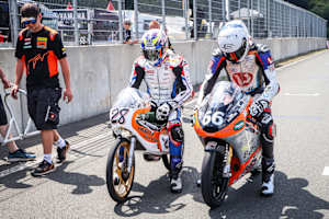 Markus Reiterberger und Florian Alt mit den Zweitaktern in Schleiz