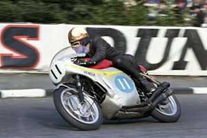 Mike Hailwood auf der Insel Man 1966 mit der 350-ccm-Honda