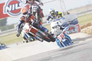 Lukas Höllbacher (vorne) fuhr überragend