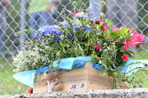 Eine Blumenkiste für Jason Dupasquier