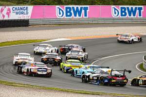 Am Sonntag starten die Piloten des ADAC GT Masters in den 250. Meisterschaftslauf