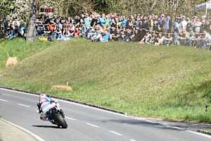Schon am Samstag ließen zahlreiche Fans die Vorstellung von David Datzer nicht entgehen