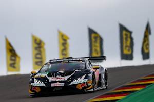 Mirko Bortolotti im Wasserfall