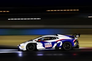 Lamborghini-Sieg in der Dunkelheit von Magny-Cours
