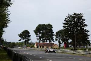 Ein Toyota GR010 Hybrid in Le Mans