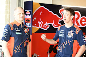 Aki Ajo (li.) und Pedro Acosta: 2023 zusammen Moto2-Weltmeister