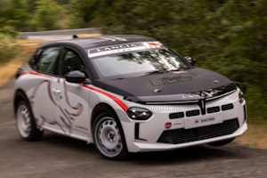 Kleines Kraftpaket mit 1,2-Liter-Turbo-Motor, der 107 kW (145 PS) Leistung abgibt: Der Lancia Ypsilon HF Racing