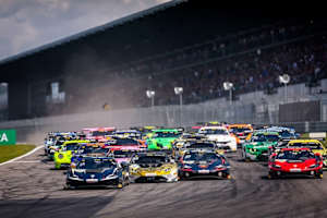 Auch am Sonntag wird pure Action auf dem Nürburgring geboten