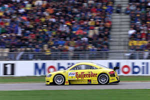 Mit dem Abt-Audi TT-R begann 2000 das DTM-Abenteuer des Teams - ein solches Fahrzeug wird im Fahrerlager in Hockenheim ausgestellt