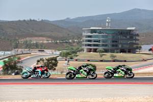 Zwei Kawasaki-Siege in Portimao