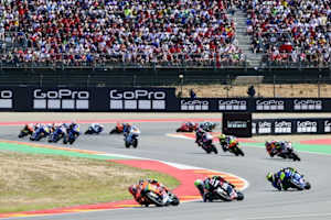 Deniz Öncü gewann in Aragon sein erstes Moto2-Rennen