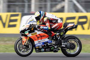 Bei Motocorsa erhält Ryan Vickers gutes Material