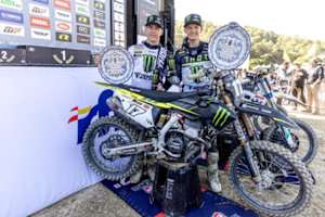 Die beiden Triumph Werksfahrer Mikkel Haarup und Camden Mc Lellan erreichten in Talavera das Podium