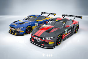 Die beiden HRT Ford Performance Ford Mustang GT3