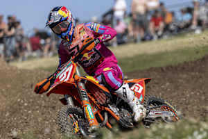Simon Längenfelder gewann den ersten Lauf in Matterley Basin