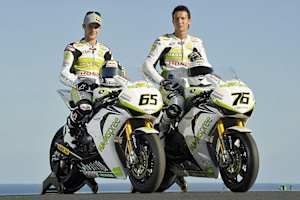 Max Neukirchner (re.) war schon mit Jonathan Rea in Australien