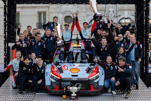   Das siegreiche Hyundai-Team