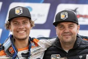 Quentin Marc Prugnieres mit Teamchef Waldemar Zichanowisch