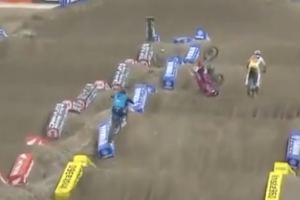 Der Crash von Joey Savatgy in Indianapolis