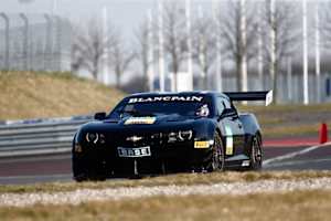 Frank Stippler fährt den brachialen Chevrolet Camaro GT3