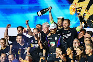 Porsche durfte in London die Titel in der Team- und Herstellerwertung feiern