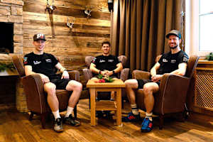 Das GERT56-Trio 2026 mit Marcel Schrötter (Mitte)