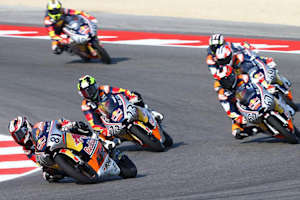 Aleix Viu überquerte als Erster die Ziellinie, doch die 25 Punkte für den Sieg erhielt Ayumu Sasaki