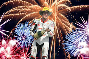 Damian Cudlin: «HAPPY NEW YEAR !»