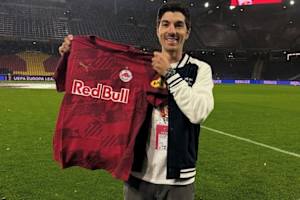 Maverick Vinales besuchte ein Heimspiel des FC Red Bull Salzburg