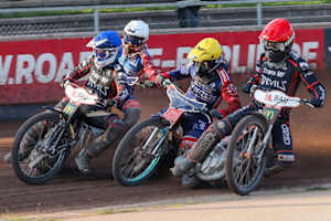 Die Teams aus Danzig und Landshut fuhren auf Augenhöhe