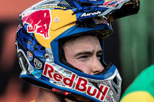 Jeffrey Herlings gewann den ersten Lauf in Faenza